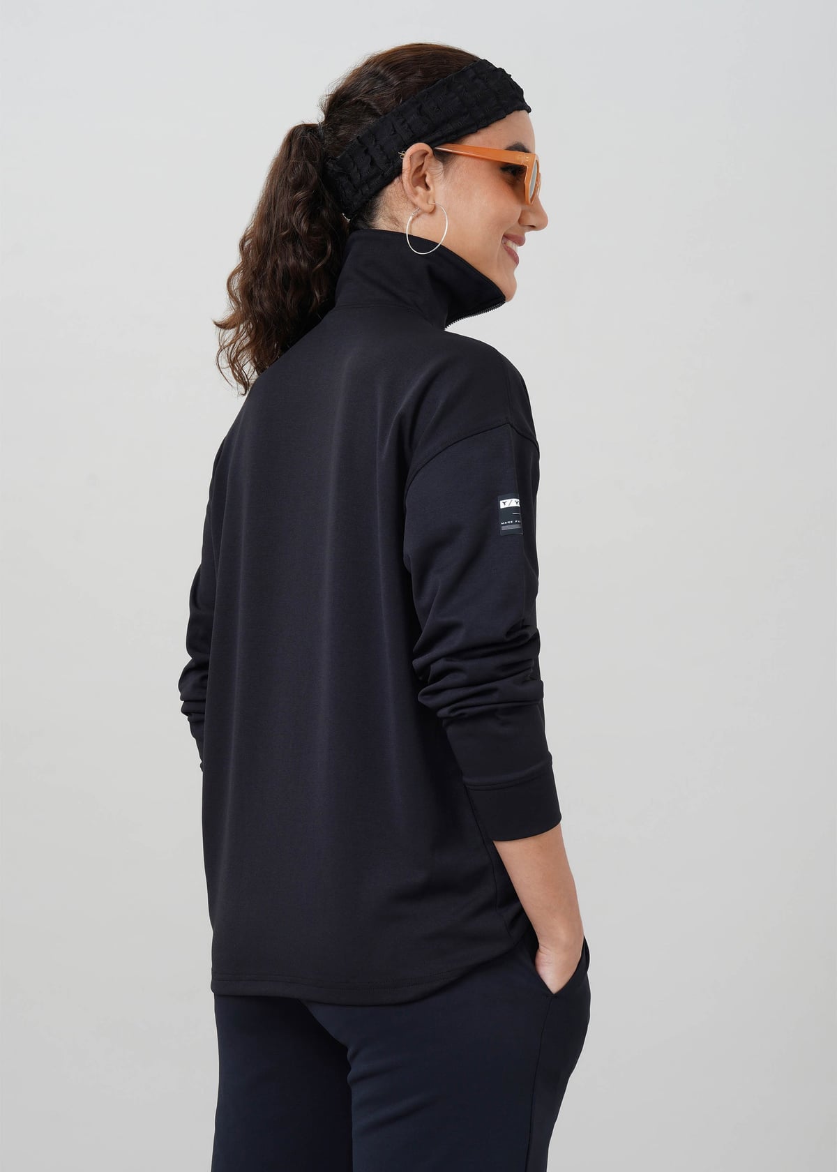 Women's Sweatshirts W209